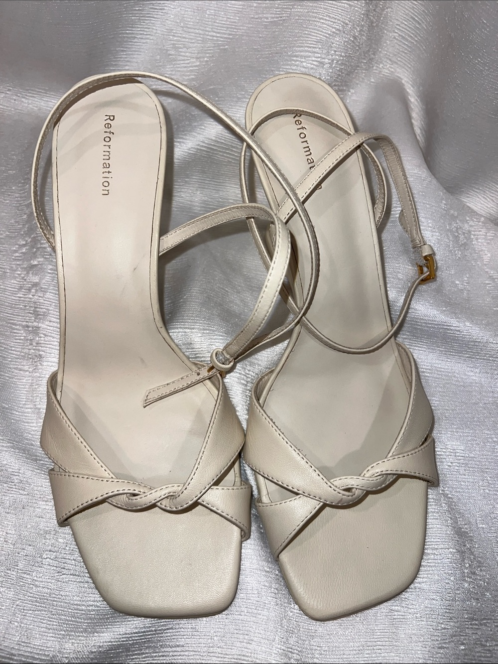 Reformation Margot 75MM Metallic Leather Wedge Sandals Cream Knot Front Heel SB9 - Picture 6 of 10